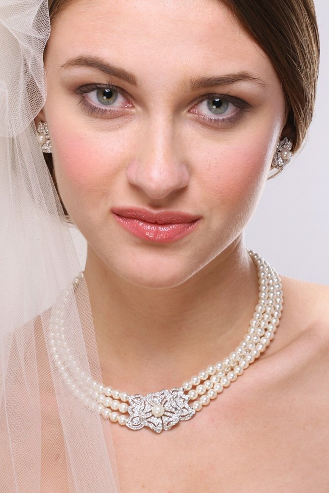Elegant Western Bride Jewelry Set with Pearl & Rhinestones