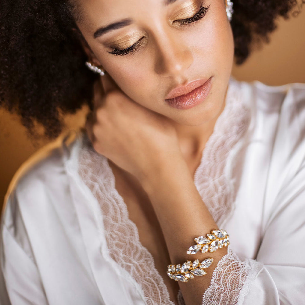Luxury Fashion Bride Wedding Bracelet (European & American)